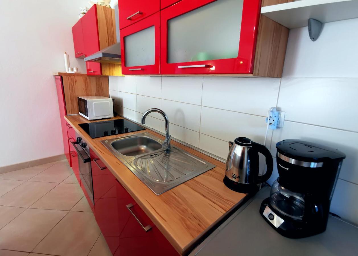 Ferienwohnung Parun Pula Exterior foto